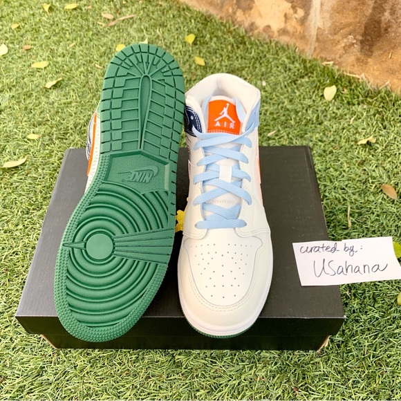 Nike Air Jordan 1 mid GS earth shoes - Picture 4 of 4